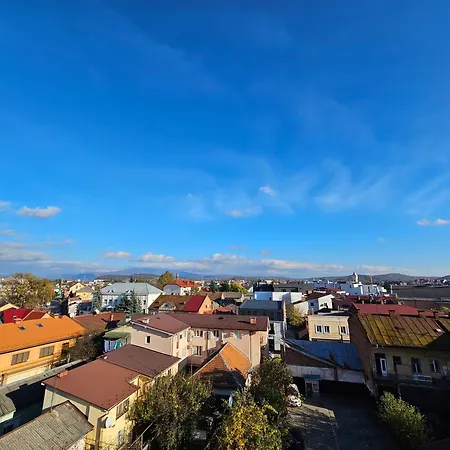 Black * Mukačevo