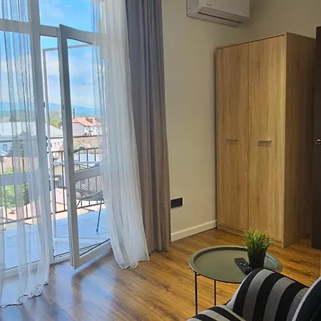 світло завжди! Black Mukacheve