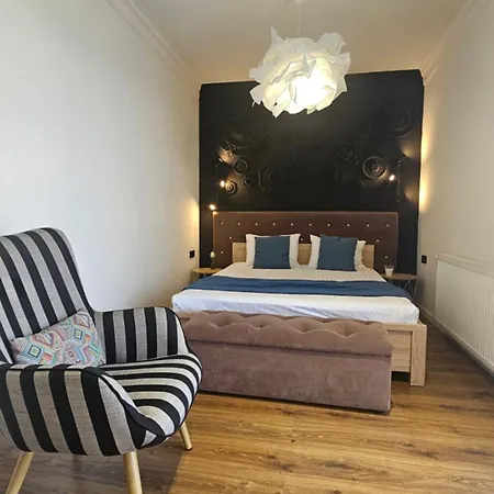 світло завжди! Black