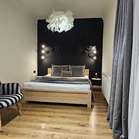 Black Apartman