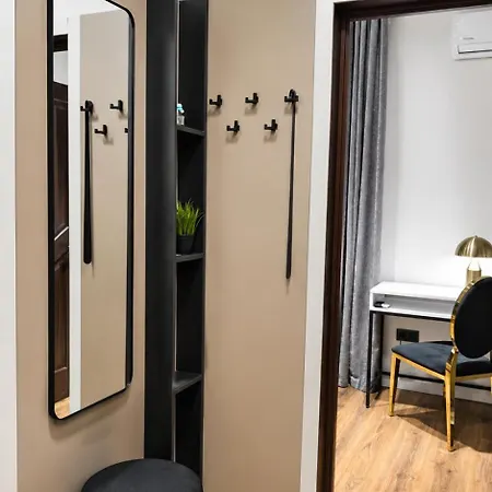 Black Apartamento *