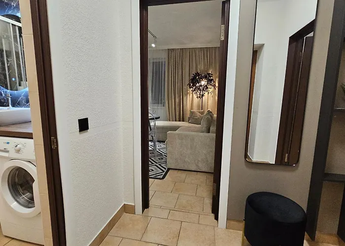 Apartman Black