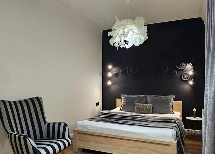 Apartman Black